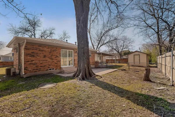 $1,795 | 4111 Kirby Street, Rowlett, TX 75088