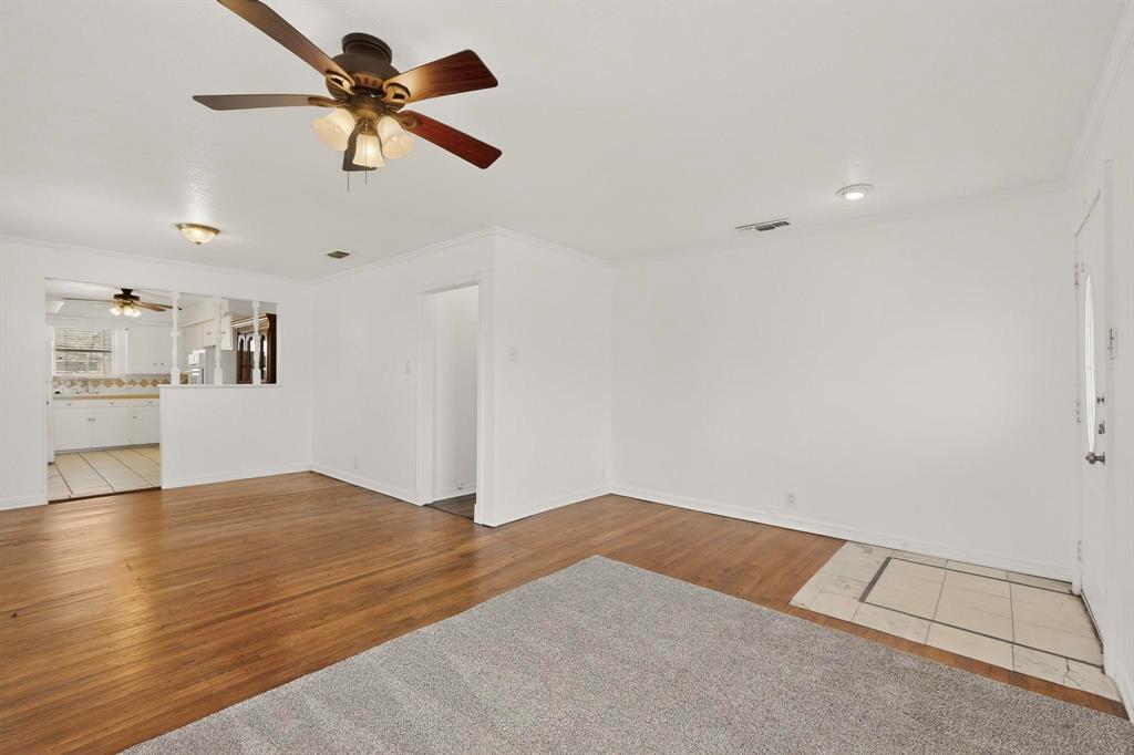 4111 Kirby Street Rowlett, TX 75088 - Photo 8 of 38