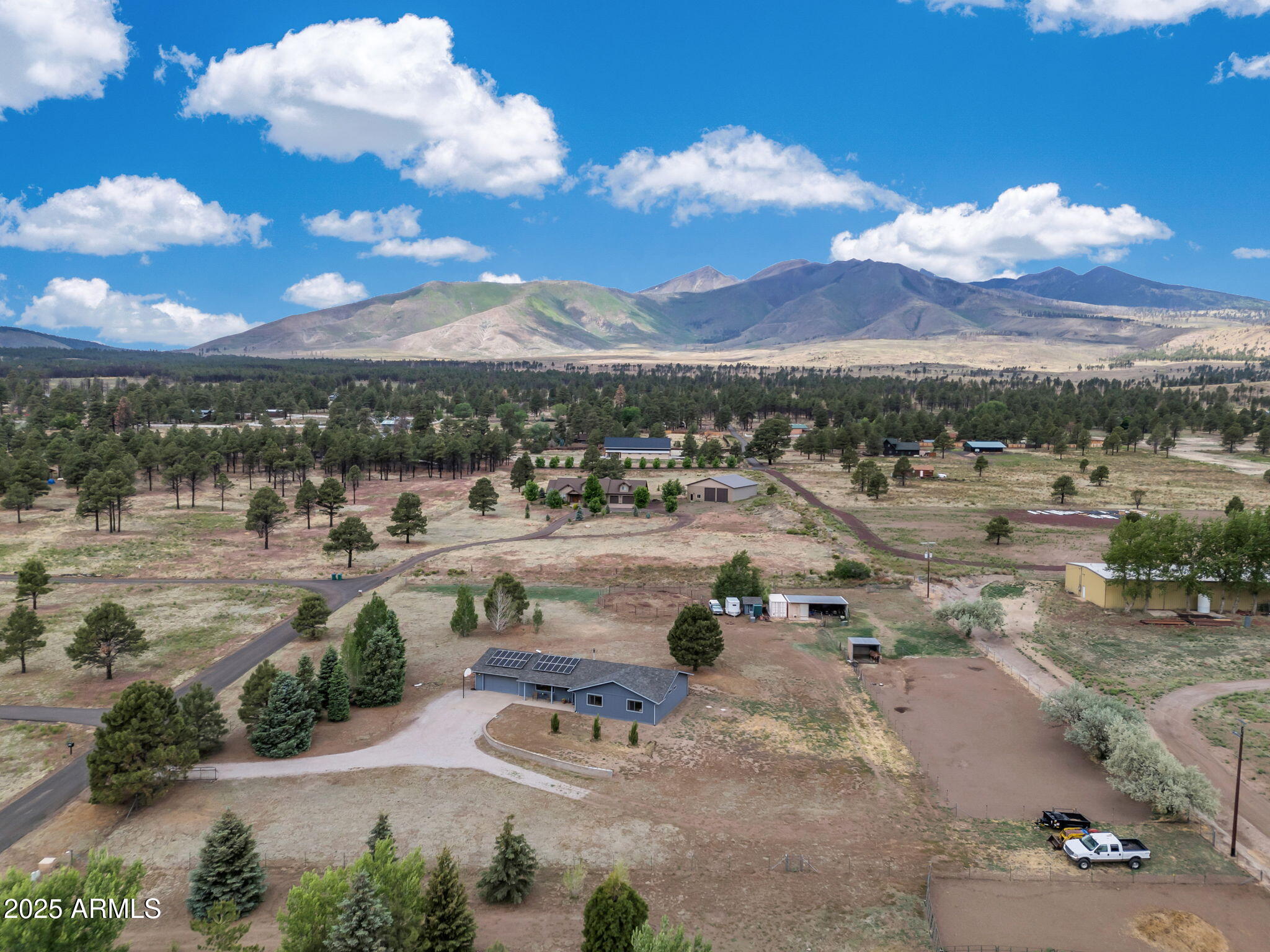 5545 East Atkinson Road Flagstaff, AZ 86004 - Photo 49 of 55 a view of a city