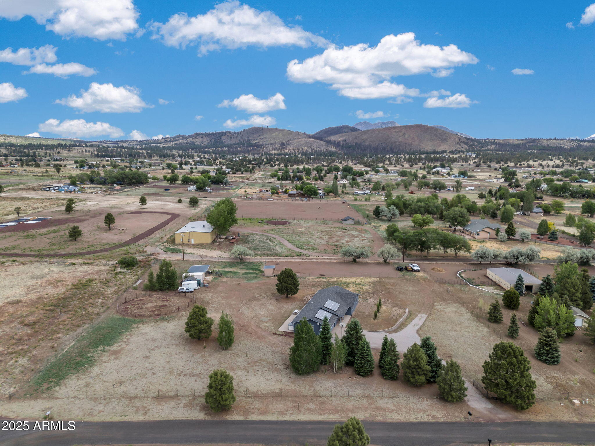 5545 East Atkinson Road Flagstaff, AZ 86004 - Photo 50 of 55 a view of a city