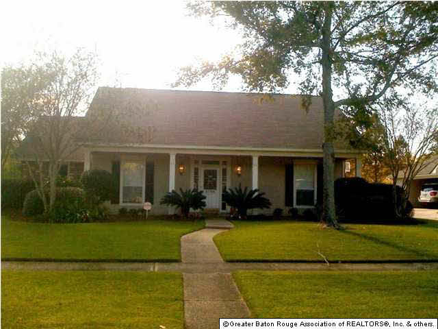 5798 Round Forrest Drive Baton Rouge, LA 70817 - Photo 1 of 11 Gallery Image 1