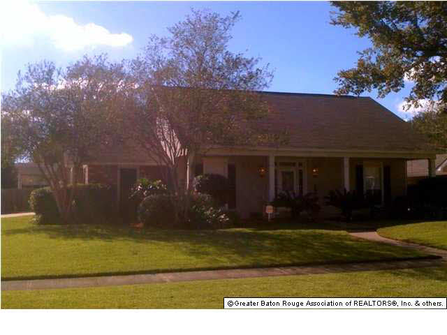 5798 Round Forrest Drive Baton Rouge, LA 70817 - Photo 2 of 11 Gallery Image 2