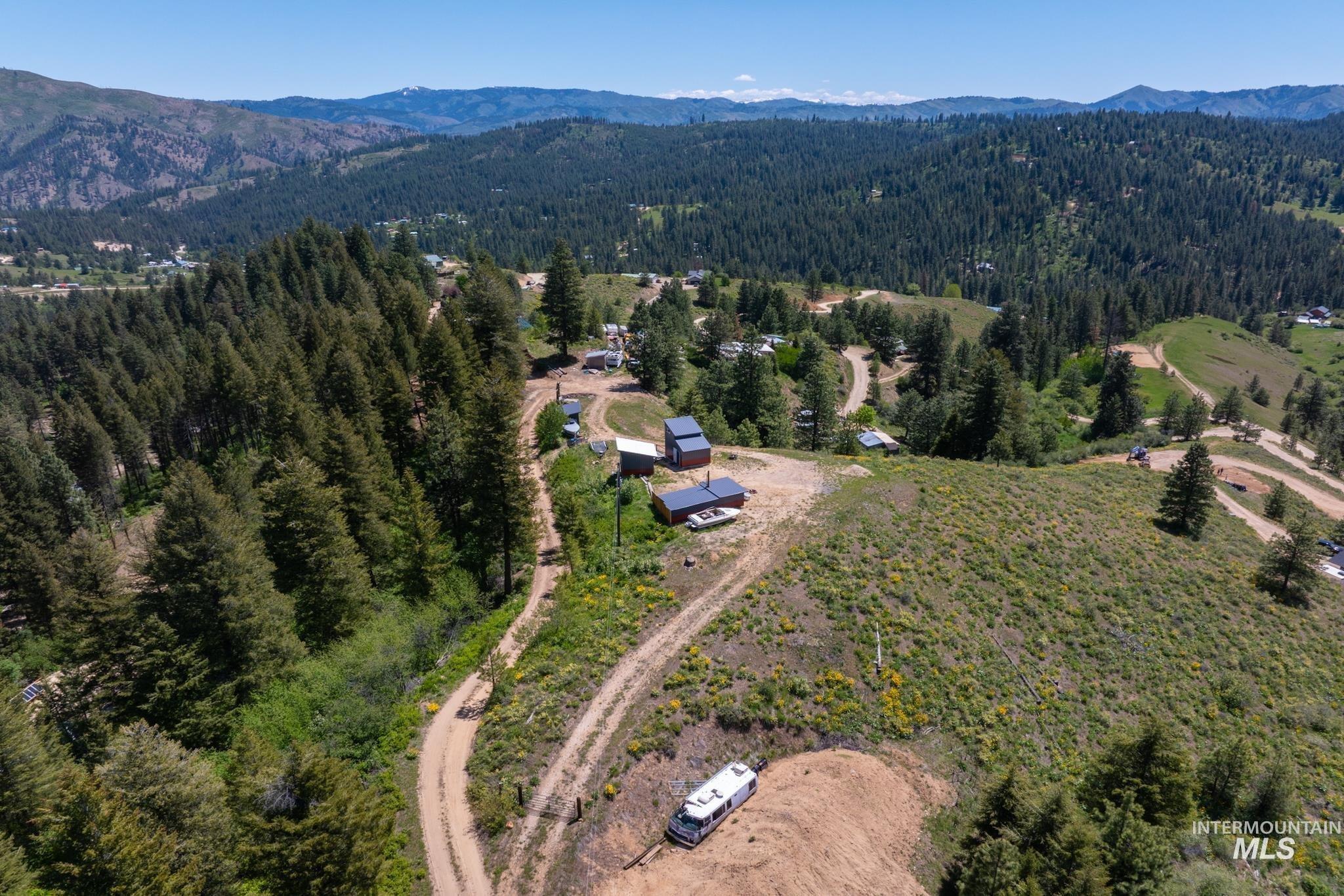 7 Ridgetop Place Boise, ID 83716 - Photo 8 of 37