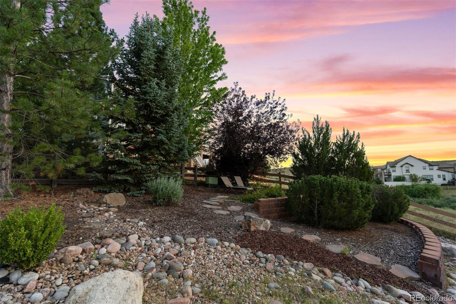 3860 Fairbrook Point Highlands Ranch, CO 80130 - Photo 18 of 42