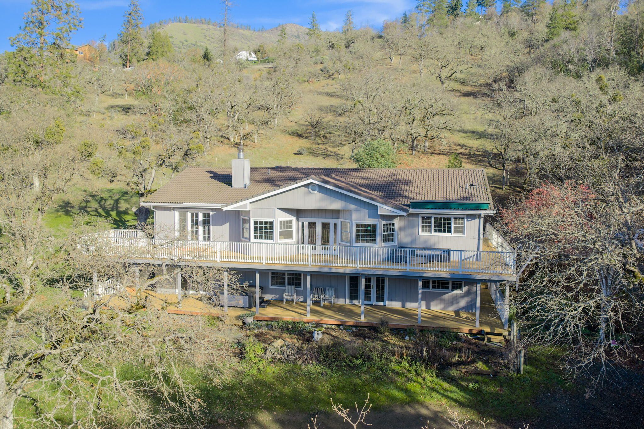 1979 Upper Applegate Road Jacksonville, OR 97530 - Photo 1 of 70 ApxUA00001