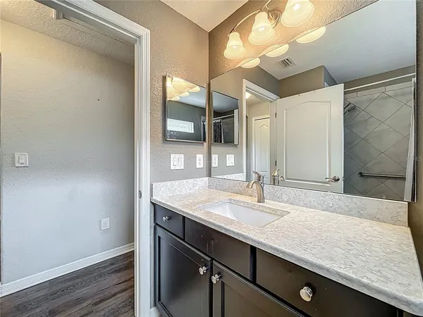 $2,400 | 27327 Roanoke Drive, Leesburg, FL 34748