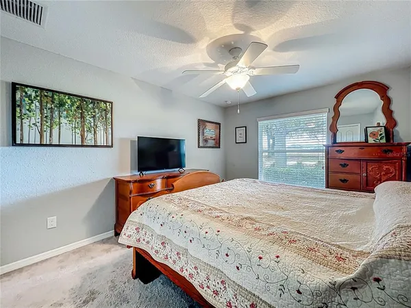 $2,400 | 27327 Roanoke Drive, Leesburg, FL 34748