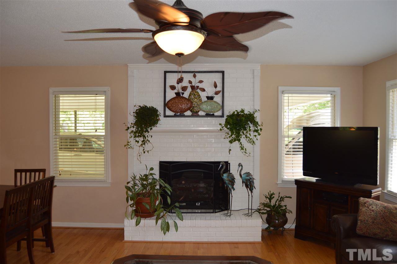 520 Maple Lane Raleigh, NC 27603 - Photo 3 of 24