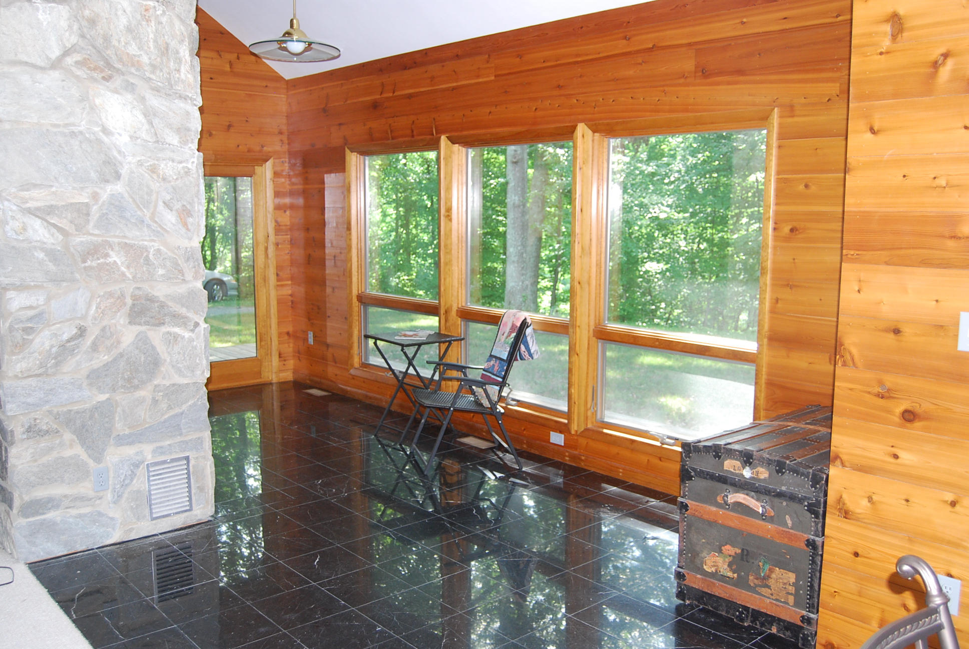 8045 Hardy Road Hardy, VA 24101 - Photo 16 of 63 a living room filled with furniture