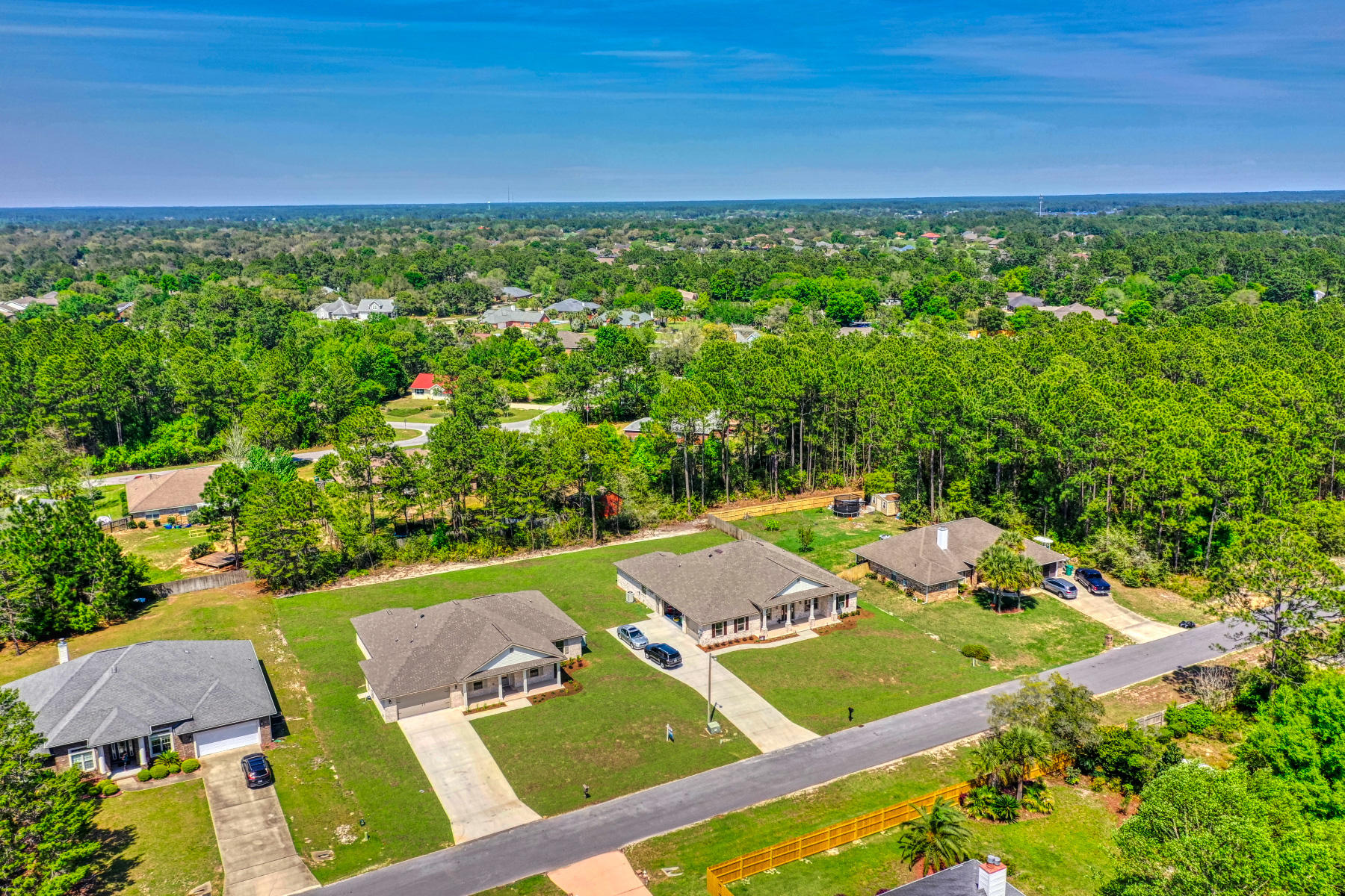 2431 Crescent Road Navarre, FL 32566 - Photo 3 of 34