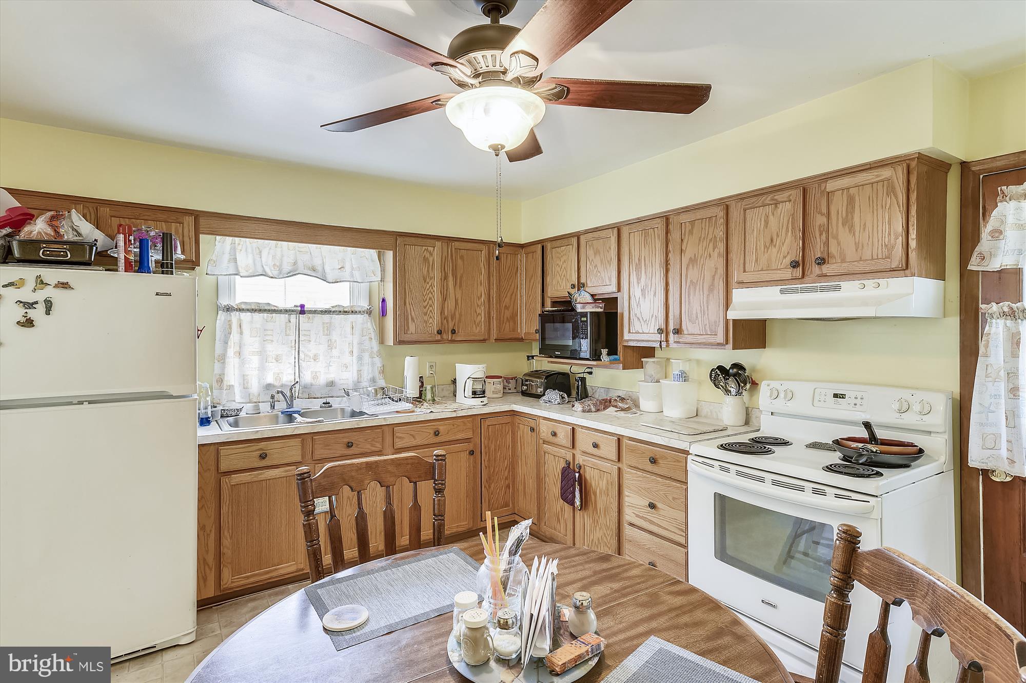 121 Aker Road Queenstown, MD 21658 - Photo 3 of 38 Gallery Image 3