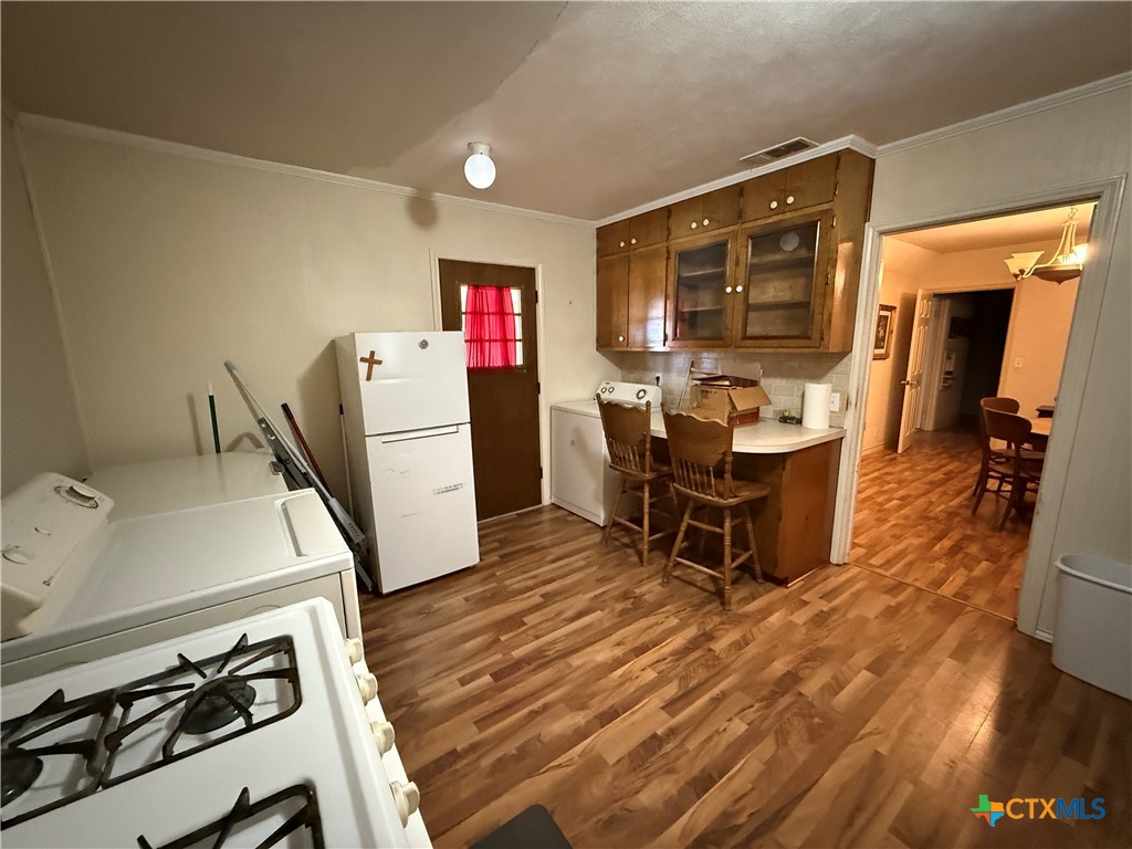 609 East Henry Street Hamilton, TX 76531 - Photo 12 of 44