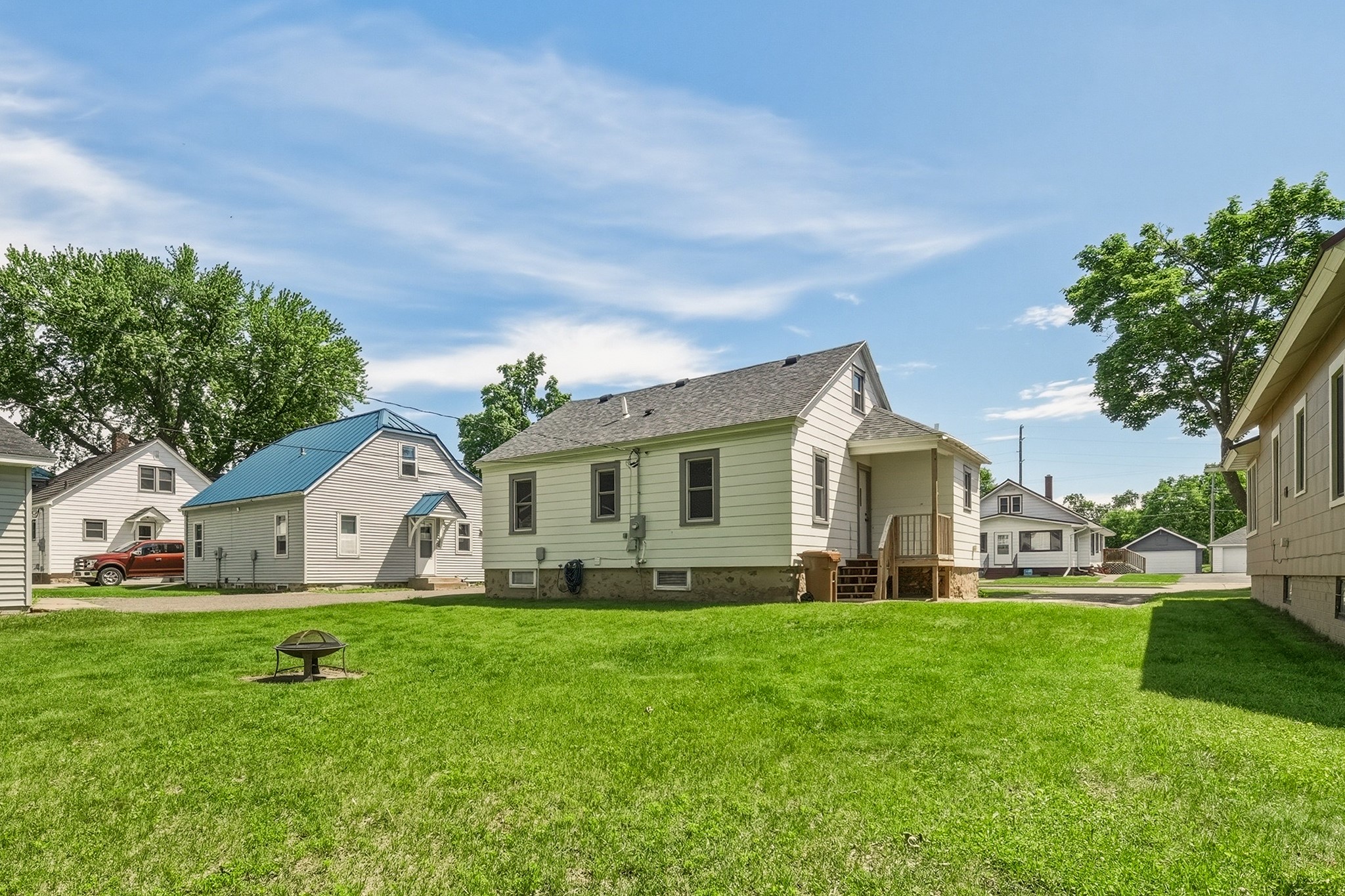 1025 Main Street Bloomer, WI 54724 - Photo 4 of 30