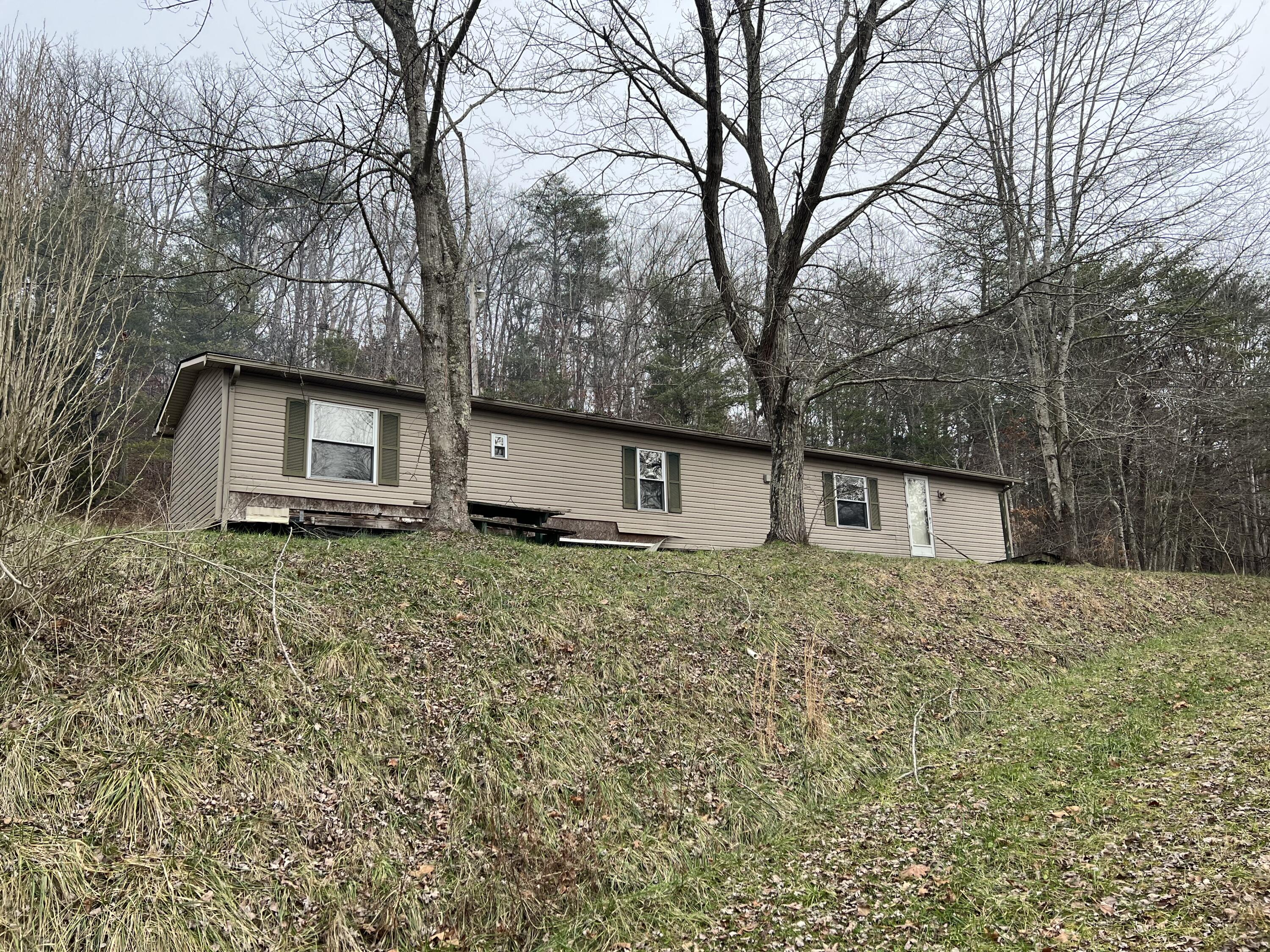 278 Old State Road Mount Vernon, KY 40456 - Photo 1 of 10 IMG_1577