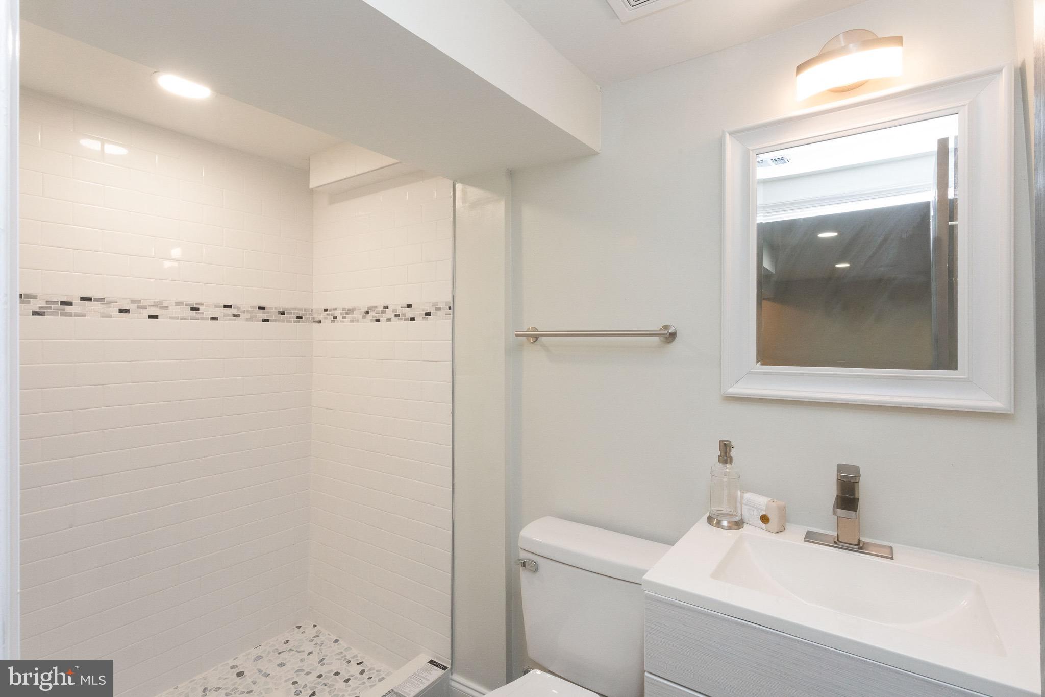 3228 Dorithan Road Baltimore, MD 21215 - Photo 17 of 27 Full Bathroom in Basement
