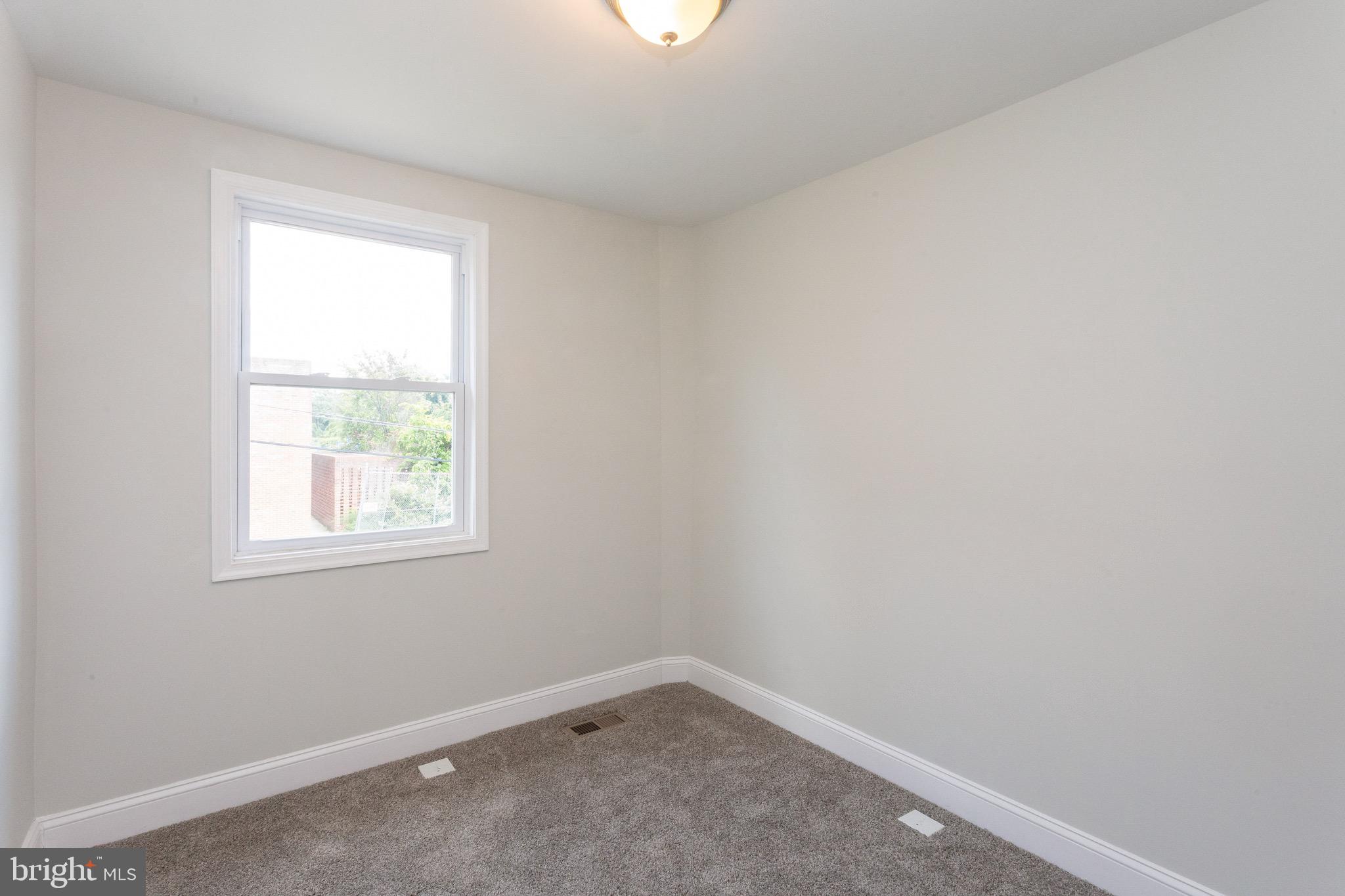 3228 Dorithan Road Baltimore, MD 21215 - Photo 21 of 27 Gallery Image 21