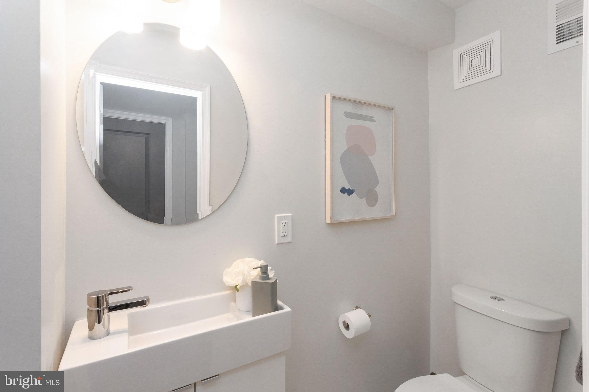 3228 Dorithan Road Baltimore, MD 21215 - Photo 6 of 27 Gallery Image 6