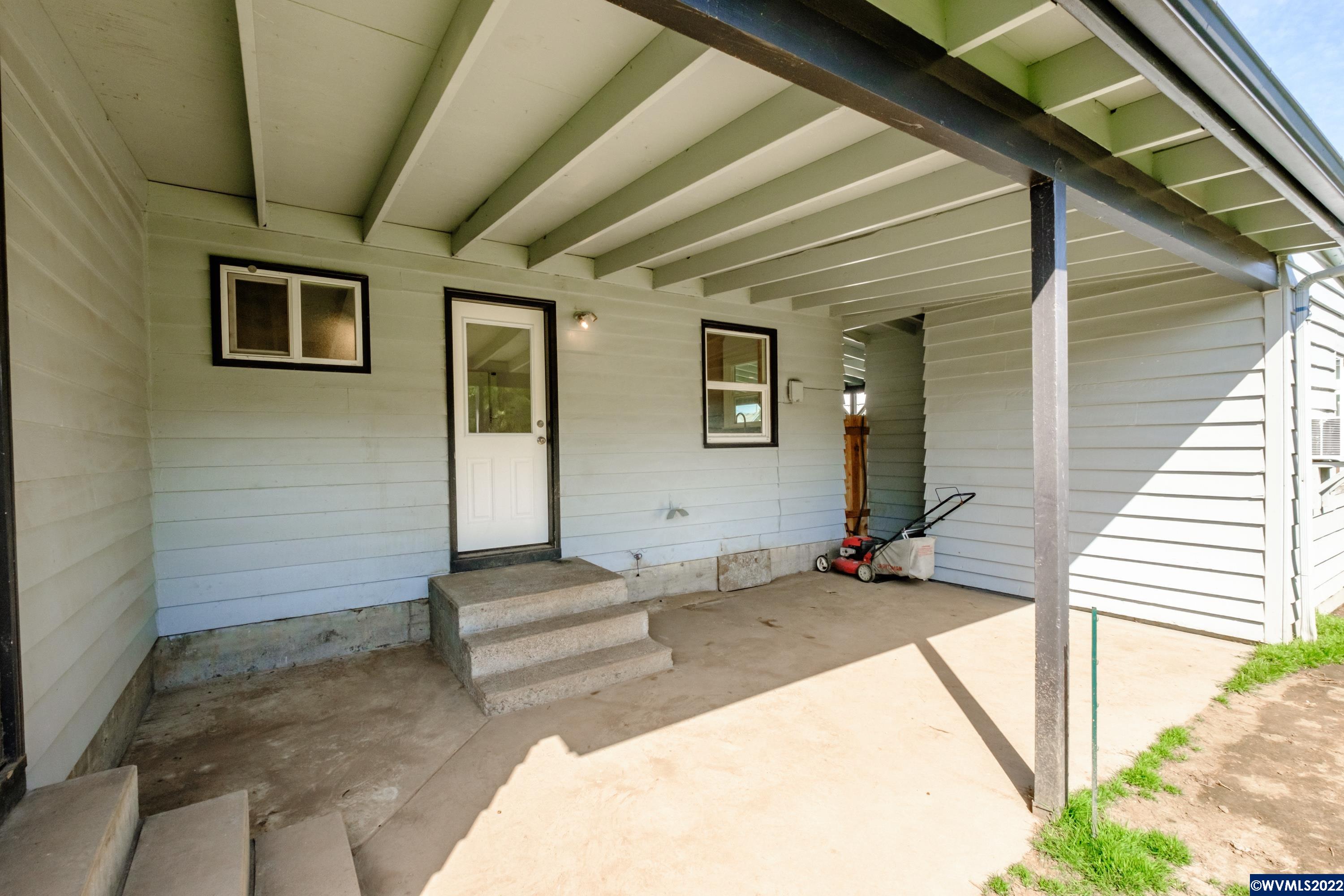1342 Southwest 15th Avenue Albany, OR 97321 - Photo 33 of 34 Gallery Image 33