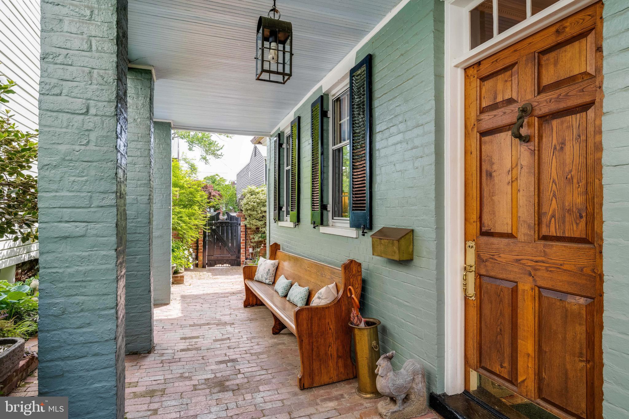 511 Queen Street Alexandria, VA 22314 - Photo 8 of 58 Main Entrance - View to Front Gate