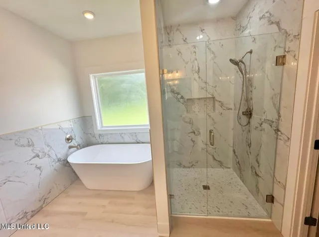 $569,000 | 2737 Highwoods Drive, Byhalia, MS 38611