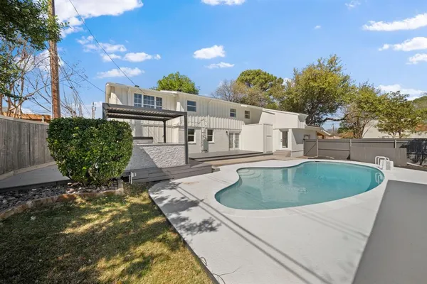 $874,000 | 2619 Peninsula Drive, Grapevine, TX 76051