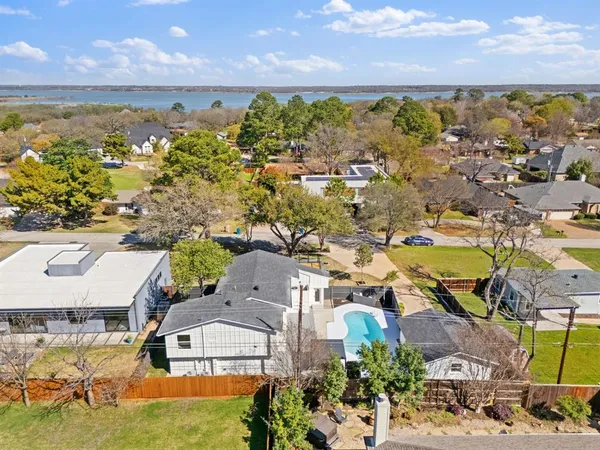 $874,000 | 2619 Peninsula Drive, Grapevine, TX 76051