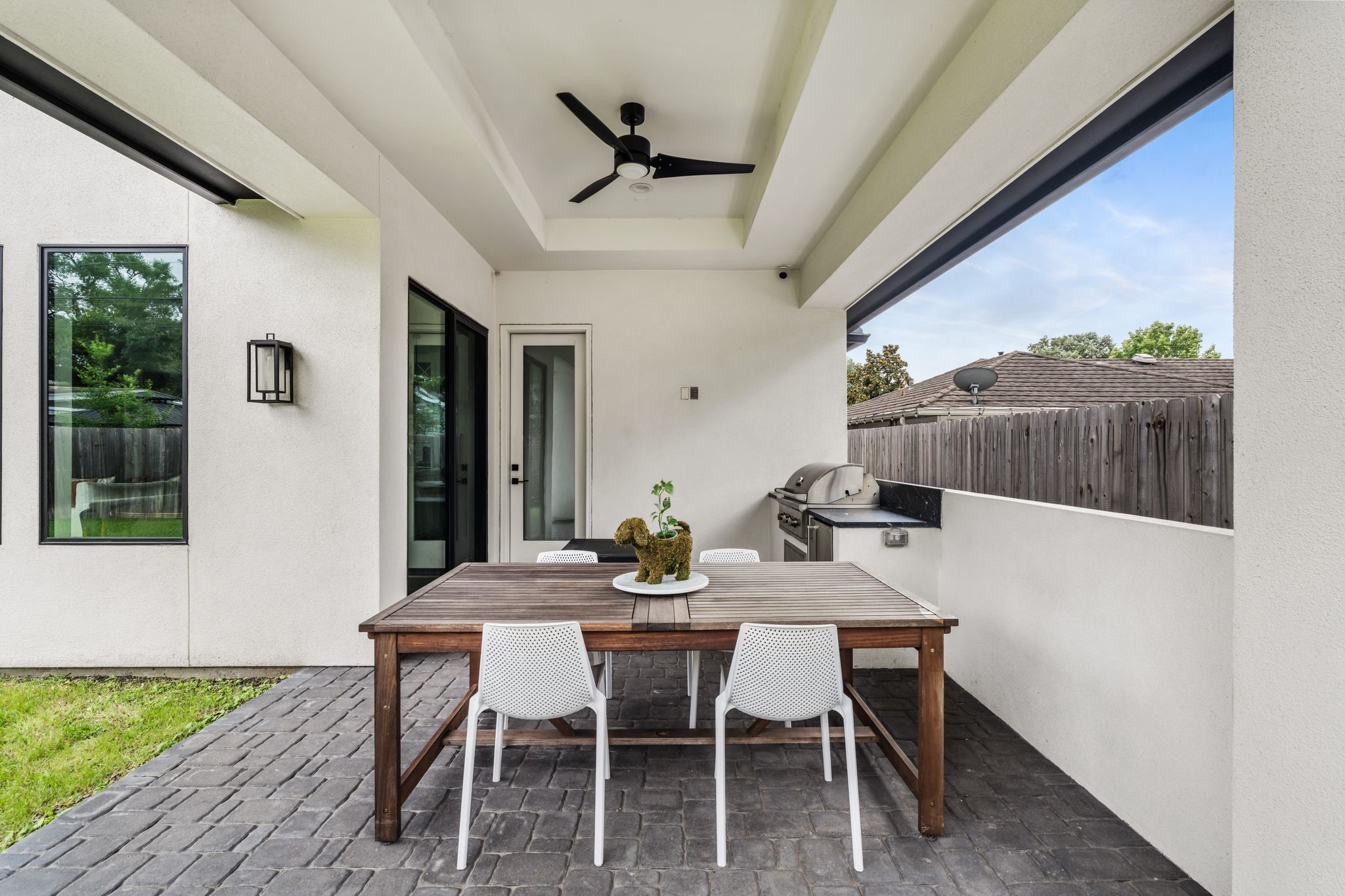 4638 Merwin Street Houston, TX 77027 - Photo 34 of 42 Enjoy outdoor dining in comfort beneath the covered patio,