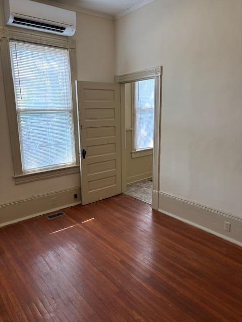 112 West Calhoun Street, Unit 2 Sumter, SC 29150 - Photo 4 of 11 IMG_9510