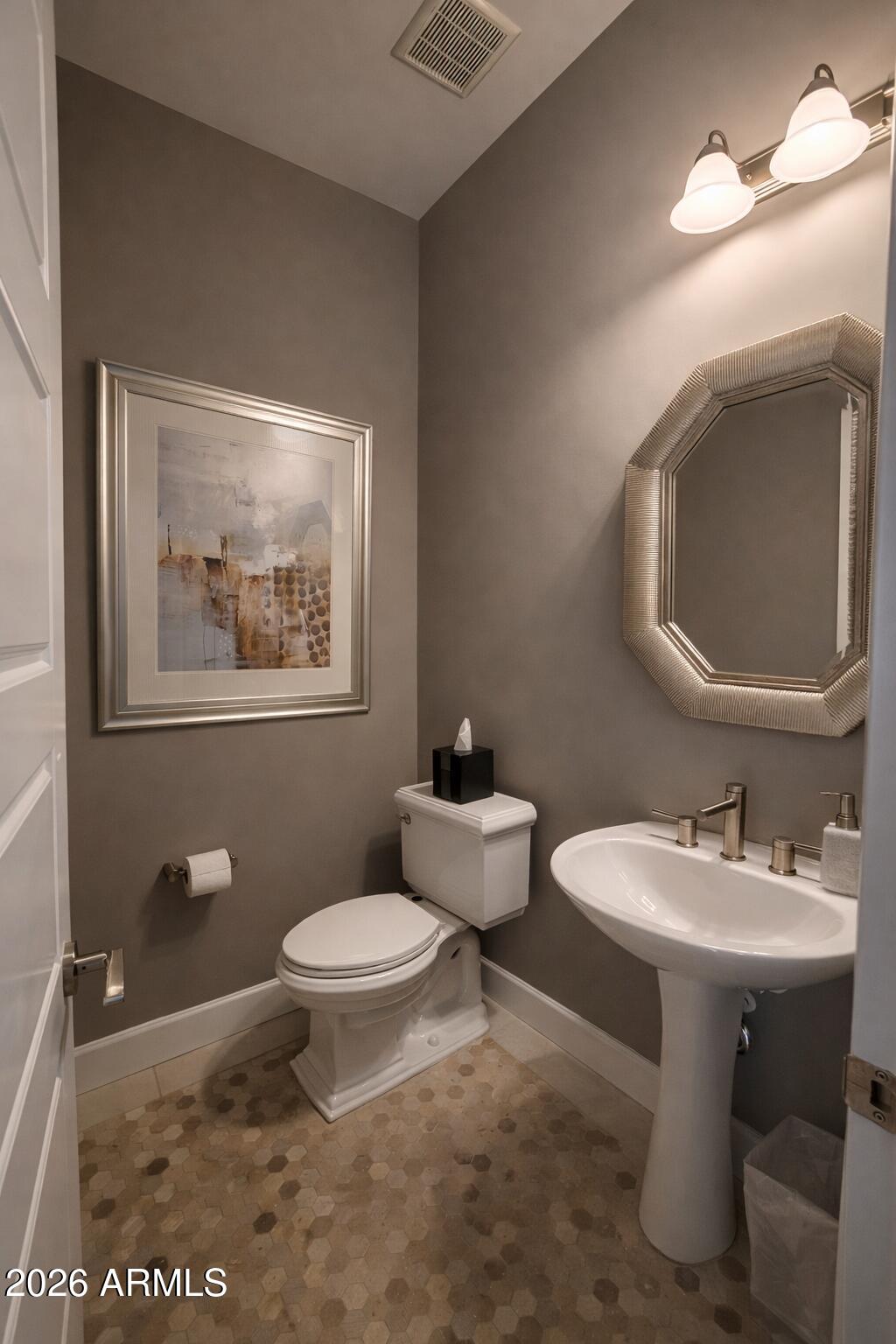 17907 East Slide Rock Drive Rio Verde, AZ 85263 - Photo 55 of 82 Hallway Bathroom