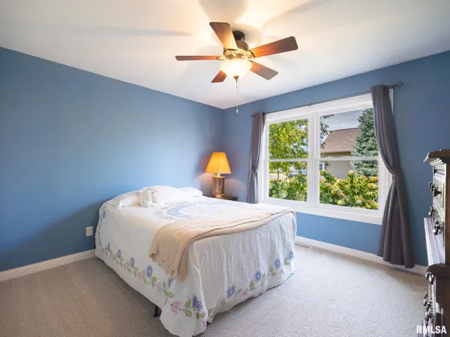 $385,000 | 1322 Courtney Drive, Washington, IL 61571