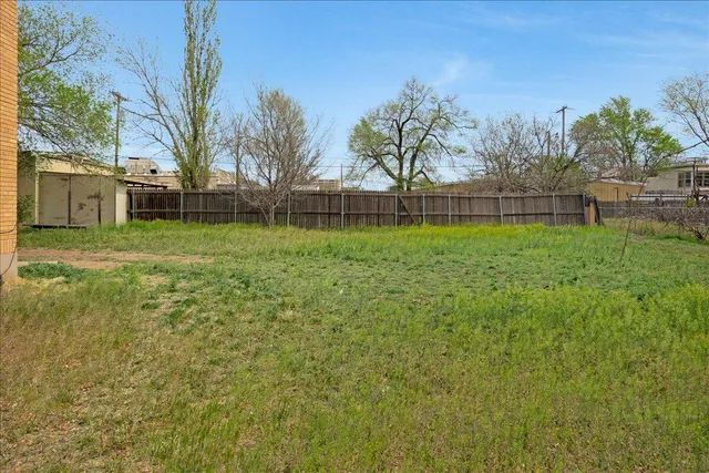 a view of outdoor space