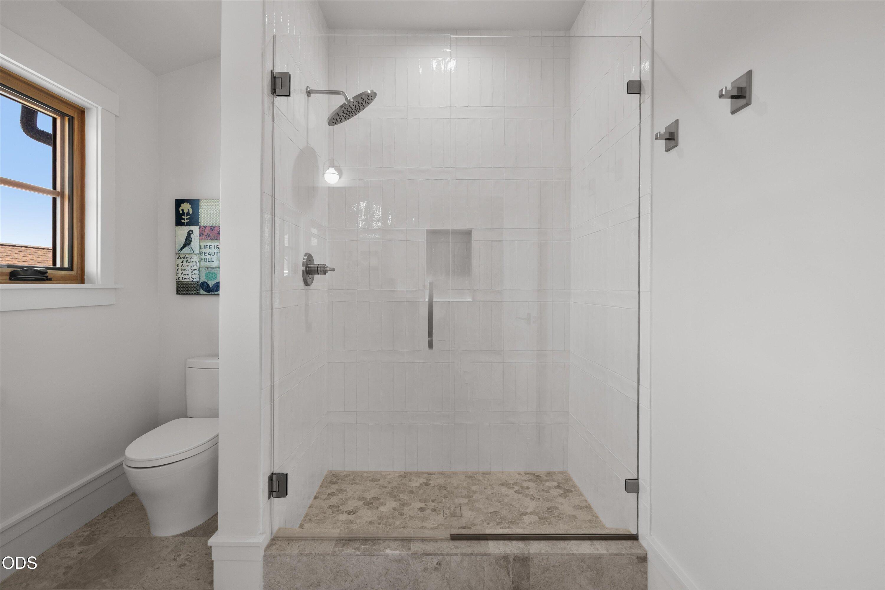 16215 South W Vaqueros Way Powell Butte, OR 97753 - Photo 34 of 48 Upstairs bathroom walk-in shower