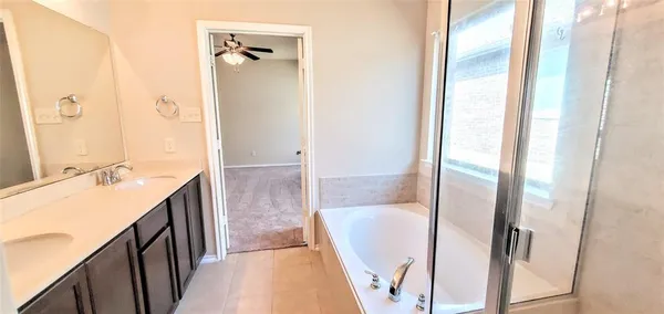 $1,900 | 925 Westfield Drive, Anna, TX 75409