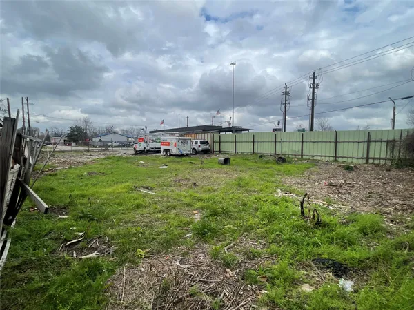 $1,500 | 4006 Cedar Hill Lane, Houston, TX 77093