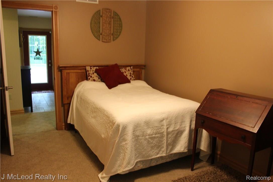 5758 Murphy Lake Road Millington, MI 48746 - Photo 18 of 27 IMG_9393.JPG