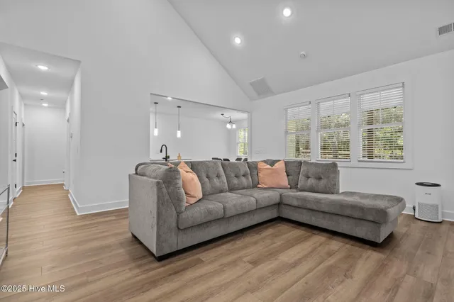 $530,000 | 102 Dartmoor Lane, West End, NC 27376