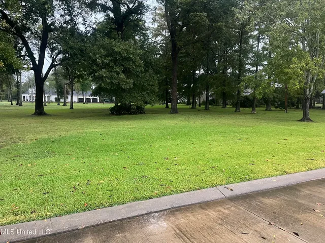 $65,000 | 1 Colony Trail, Vidalia, LA 71373