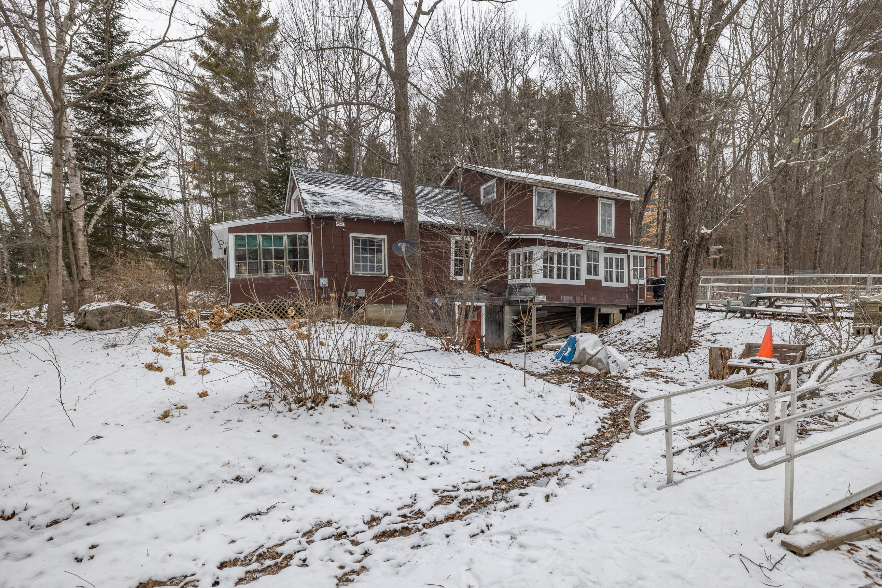 121 Wyman Road Auburn, ME 04210 - Photo 4 of 38 6I3A2248-HDR