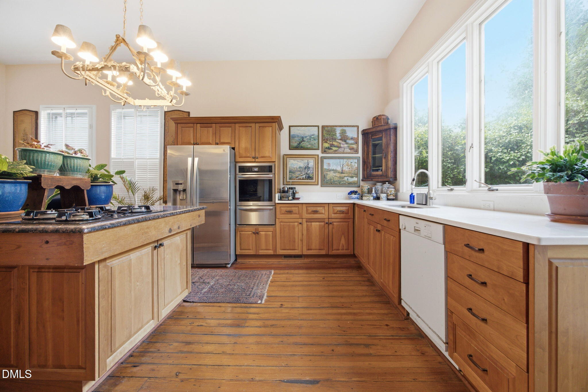 514 East Lane Street Raleigh, NC 27601 - Photo 11 of 51