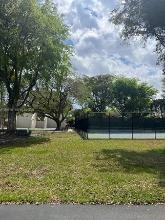$3,300 | 13371 Southwest 89th Terrace, Unit D, Miami, FL 33186