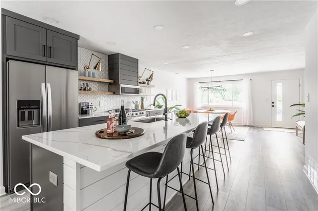 $3,500 | 649 Emerson Road, Carmel, IN 46032