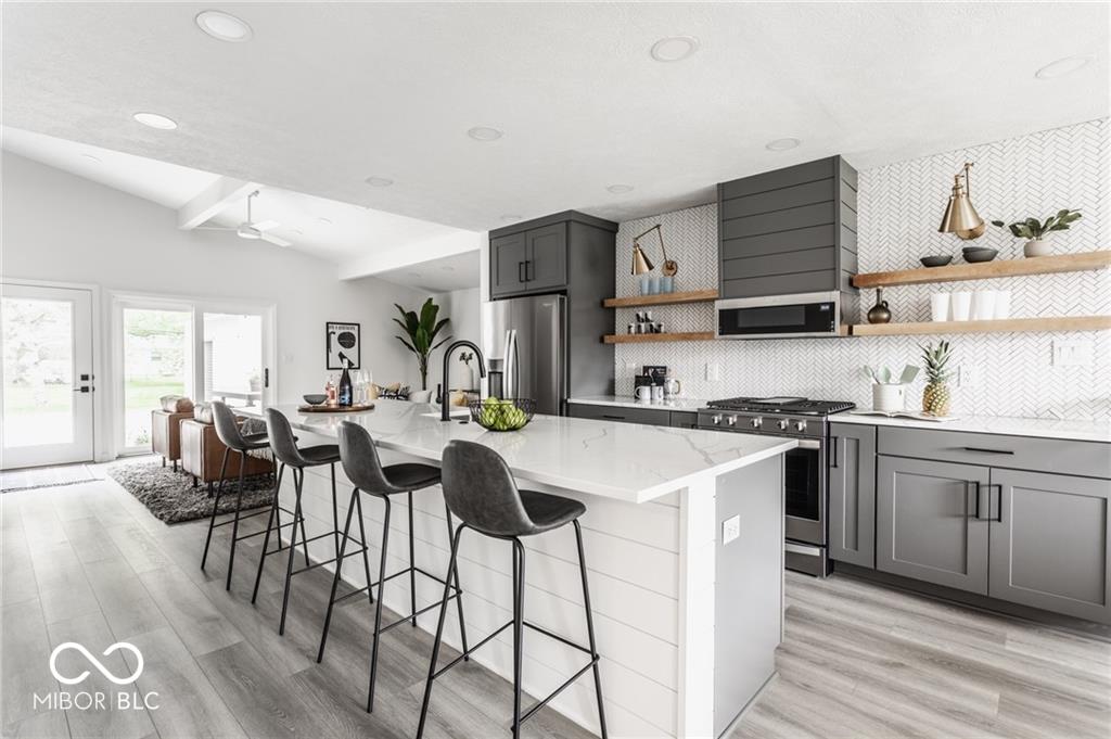 649 Emerson Road Carmel, IN 46032 - Photo 13 of 41