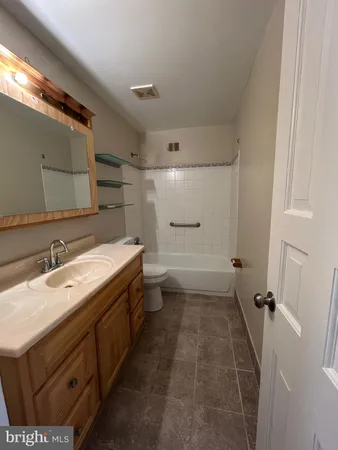 $2,410 | 8044 Mars Place, Philadelphia, PA 19153