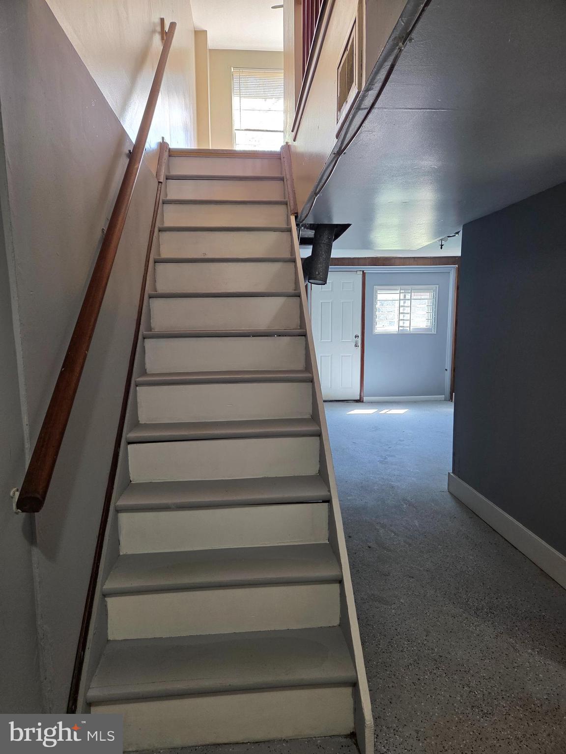 8044 Mars Place Philadelphia, PA 19153 - Photo 8 of 19