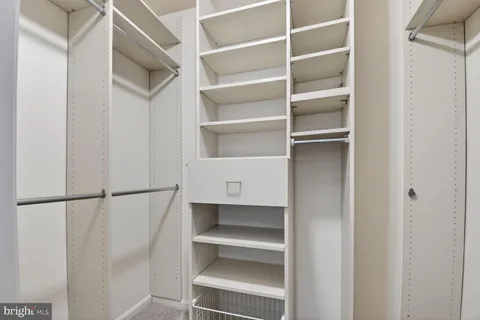 $759,000 | 5433 Whitley Park Terrace, Unit 36, Bethesda, MD 20814