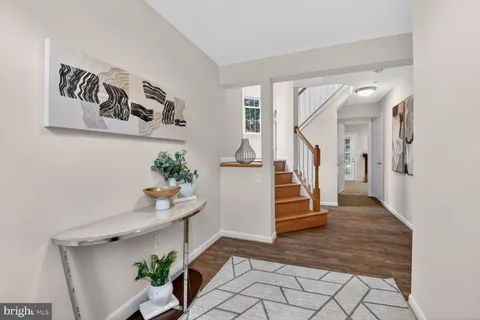 $759,000 | 5433 Whitley Park Terrace, Unit 36, Bethesda, MD 20814