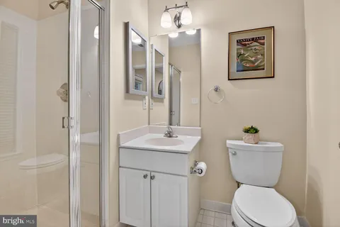 $759,000 | 5433 Whitley Park Terrace, Unit 36, Bethesda, MD 20814