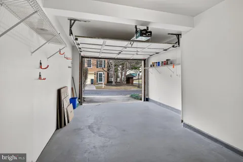 $759,000 | 5433 Whitley Park Terrace, Unit 36, Bethesda, MD 20814