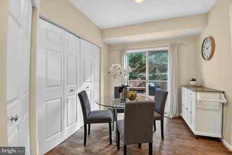 $759,000 | 5433 Whitley Park Terrace, Unit 36, Bethesda, MD 20814