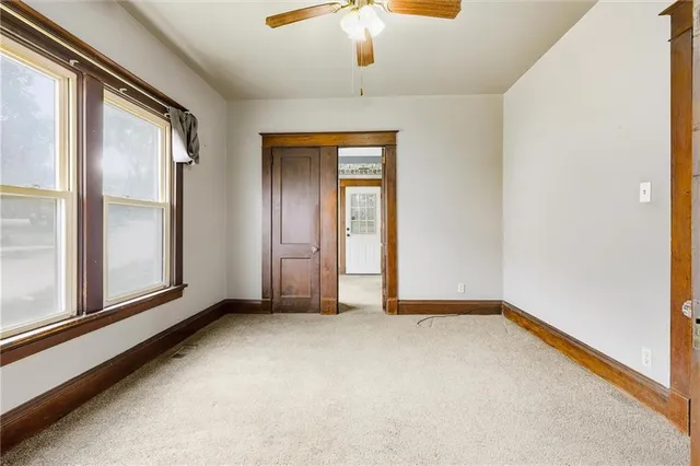 $159,900 | 408 South Shaw Street, Richmond, MO 64085